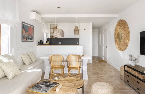 Llanca Apartment | Appartement 2 Chambres Pour 4 Personnes