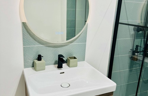 Pontault-Combault Apartment | Appartement 2 Pièces Entre Paris et Disney