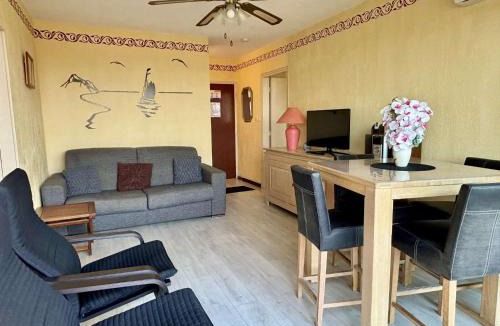 Argeles Plage Apartment | Appartement 2 pièces cabine 6 couchages ARGELES SUR MER AR200-098