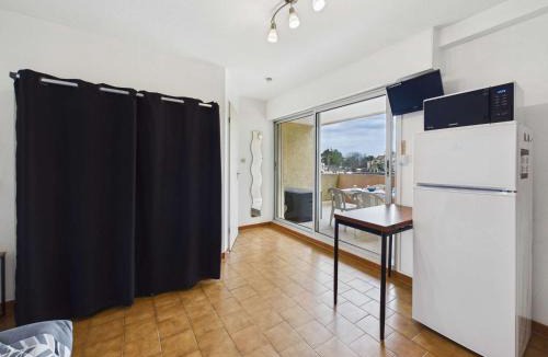 Marseillan Plage Apartment | Appartement 2 pièces 4 pers avec terrasse, parking privé et accès direct plage à Marseillan - FR-1-326-791
