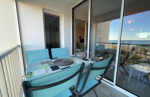Sete Apartment | Appartement 2 pièces cabine avec parking privé à Sète - FR-1-338-554