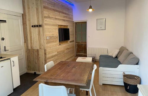 Janze Apartment | Appartement 2 pièces Classé 2 * *