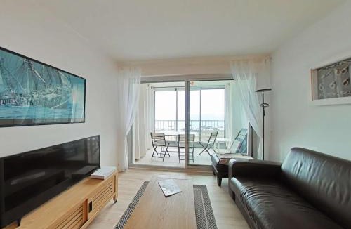Batz-sur-Mer Apartment | Appartement 2 pièces cabine face mer à Batz-sur-Mer - FR-1-245-220