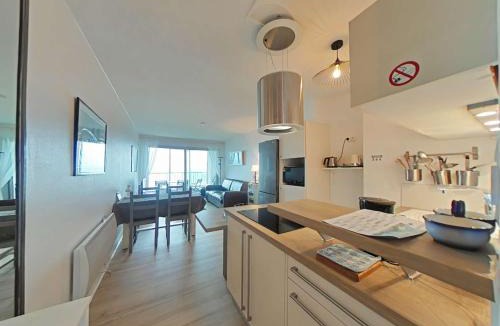 Batz-sur-Mer Apartment | Appartement 2 pièces cabine face mer à Batz-sur-Mer - FR-1-245-220