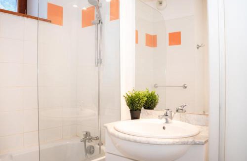 Vignec Apartment | Appartement 2 pièces pour 6 avec balcon - FR-1-504-598