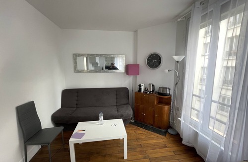 Saint-Fargeau Apartment | Appartement 2 Pièces Proche Tout Commerces et Proche Métro