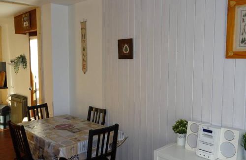 Les Gets Apartment | Appartement 2P lumineux pour 4 pers, balcon sud, à 350m des commerces et télécabines, parking inclus - FR-1-802-2