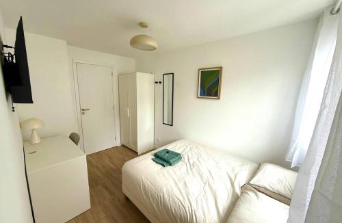 La Roche-sur-Yon Apartment | Appartement 3 Chambres hypercentre et 3 douches