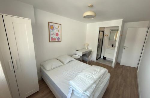 La Roche-sur-Yon Apartment | Appartement 3 Chambres hypercentre et 3 douches