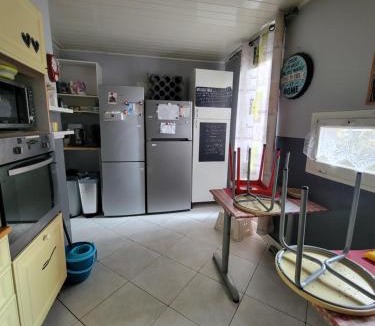 Echirolles Hostel | appartement 3 chambres, idéal pour déplacement