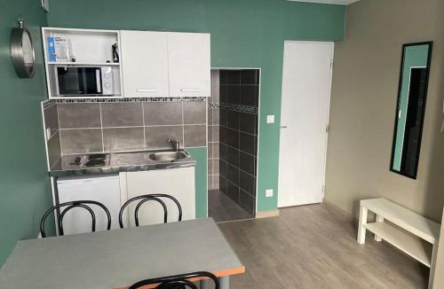 Douai Apartment | Appartement 3 - Hyper centre - 1 à 4 personnes