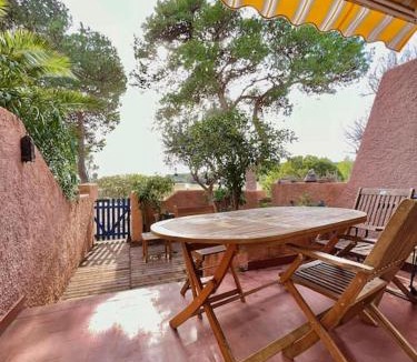 Fitou Apartment | Appartement 3 pers - piscine - clim - parking