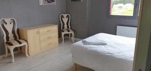 Givet Apartment | Appartement 4 chambres Sur la Cave