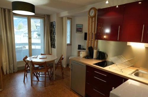 Cauterets Apartment | appartement 4 personnes, ascenseur, balcon, 100 m du télécabine