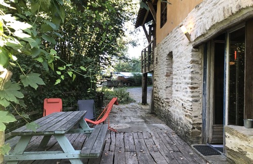 Bain-de-Bretagne Cottage | Appartement 5 couchages avec vue sur l'étang