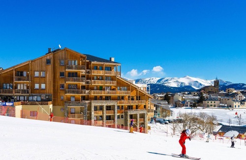 Les Angles Condo | Appartement 50m des Pistes | Parking Couvert !