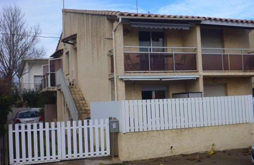 Marseillan Plage Apartment | Appartement 6 pers, terrasse, à 2 pas de plage et commerces, parking, option Internet - FR-1-387-153