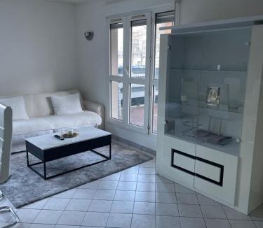 Torcy Apartment | Appartement 6 personnes avec jacuzzi