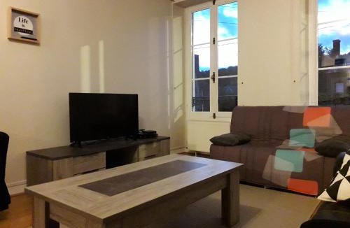 Vrigne-aux-Bois Apartment | Appartement 80m2 dans belle demeure