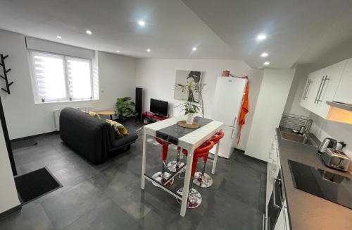 Blainville-sur-l'Eau Apartment | Appartement agréable et moderne - Rez de chaussée - Blainville Sur L'Eau