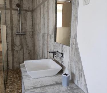 Bagneres-de-Bigorre Apartment | Appartement Abadie