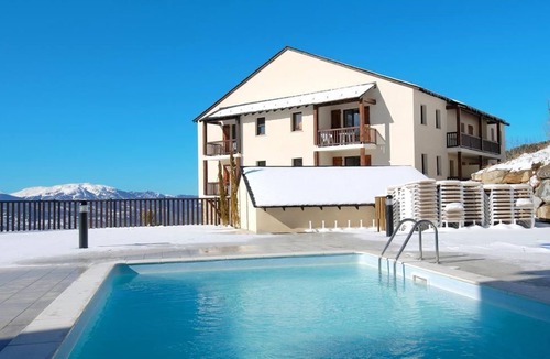 Font-Romeu-Odeillo-Via Condo | Appartement abordable à 500m du centre