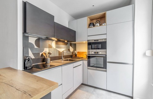 Jules Ferry - Recamier Apartment | Appartement Anatha - Welkeys