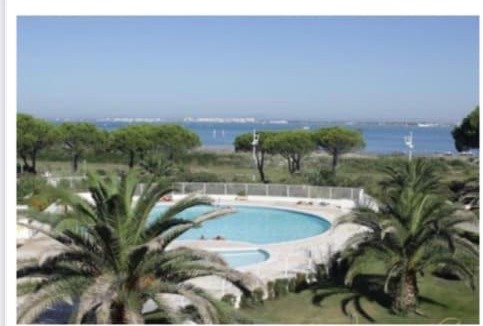 Le Grau-Du-Roi Apartment | Appartement au bord de l'eau