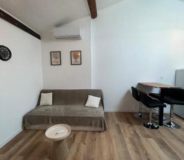Mirepoix Apartment | Appartement au cœur du centre ville de mirepoix