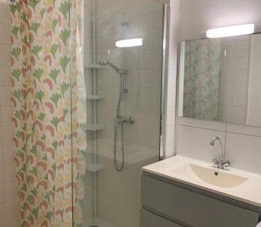 Castera-Verduzan Apartment | Appartement au coeur du village au rez de chaussée