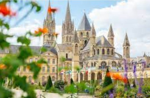 Le Bas Vaucelles Apartment | Appartement AU Calme