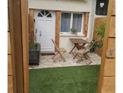 Horgues Apartment | appartement au calme
