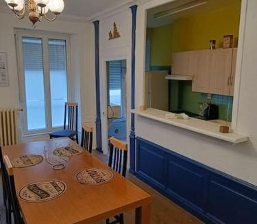 Mirecourt Apartment | Appartement au charme authentique
