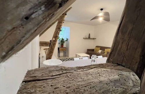Thury-Harcourt Apartment | Appartement au Coeur de la Suisse Normande