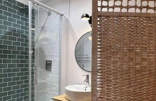 Thury-Harcourt Apartment | Appartement au Coeur de la Suisse Normande