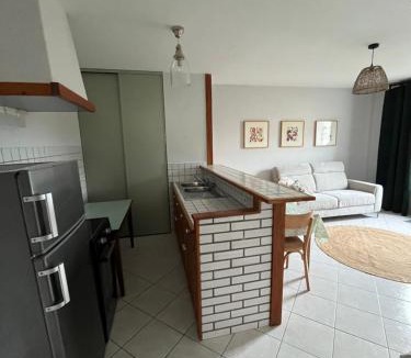 Pouance Apartment | Appartement au pied de l étang