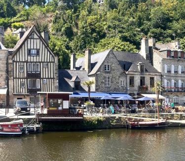 Dinan Apartment | Appartement au port Le Mont-Saint-Michel