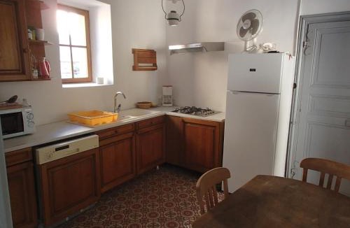 Gissac Apartment | Appartement Authentique Montaigut