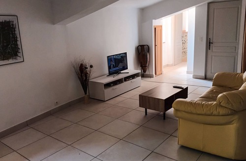 Martres-Tolosane Apartment | Appartement Avec Terrasse Martres Tolosane Centre