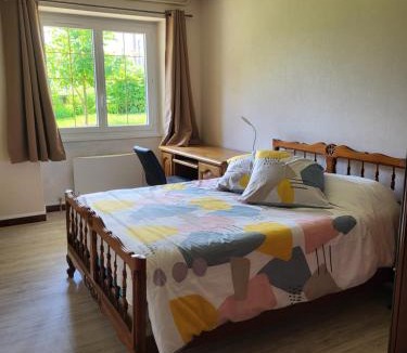 Rosiers-d'Egletons Apartment | Appartement avec jardin privé