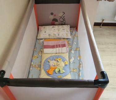 Rosiers-d'Egletons Apartment | Appartement avec jardin privé