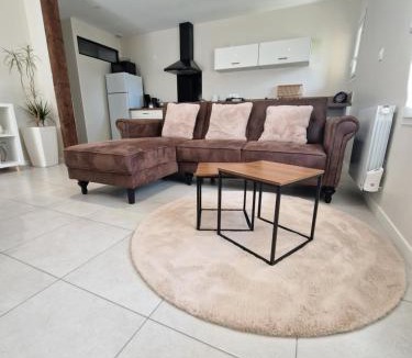 Velanne Apartment | Appartement avec extérieur pour 3 à 4 personnes