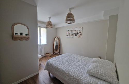 Velanne Apartment | Appartement avec extérieur pour 3 à 4 personnes