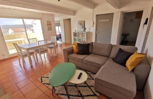 Port-la-Nouvelle Apartment | Appartement avec terrasse Classé
