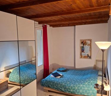 Uzes Apartment | Appartement avec grand jardin et parking, Uzès