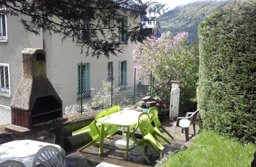 Mont-Dore Apartment | Appartement avec jardin LES IRIS