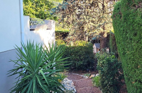 Le Cres Apartment | Appartement Avec Jardin et Piscine