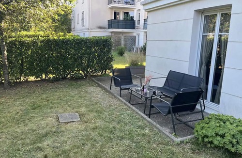 Torcy-le-Grand Apartment | Appartement Avec Jardin Proche Disneyland Paris 2 Parking Sécurisés RER A