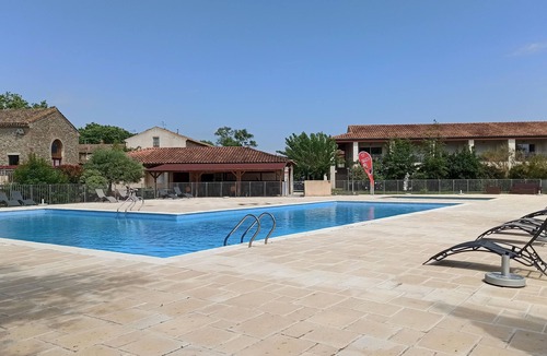 Azille Apartment | Appartement Avec Jardinet 4 Pers