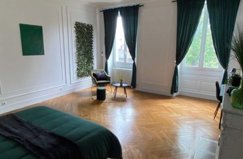 Mazamet Apartment | Appartement Avec Parking Privé et Sécurisé, Calme et Lumineux !